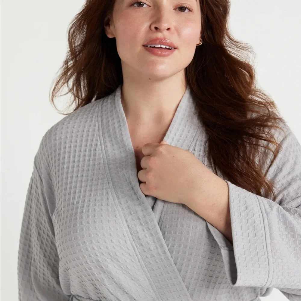 Joyspun Soft Silver Waffle Knit Kimono Tie Close Robe - Picture 2 of 16